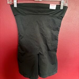 NWT Shape by Cacique The Slimmer Ultra High Waist Shorts Size 14/16 Shapewear